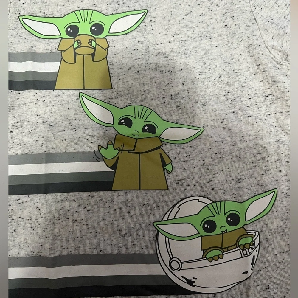 Star Wars Mandallorian Kids Gray and Green Shorts Set (Size 2T)